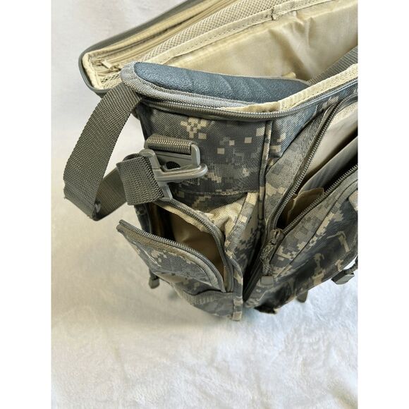 US Army National Guard Digital Camo Tactical Laptop/School Backpack (Clean) main image 6